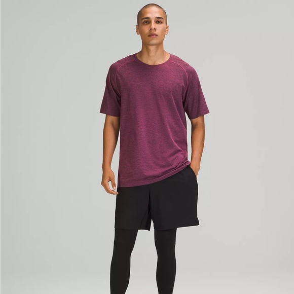 Lululemon License to Train Tight - Picture 2 of 4